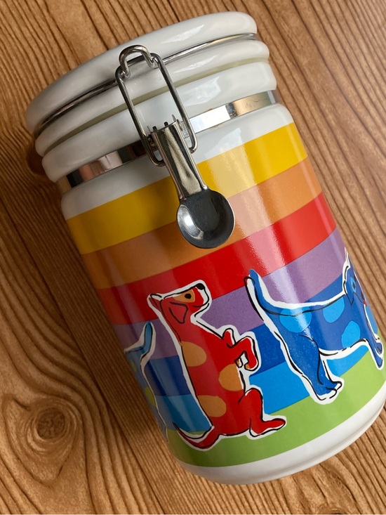 Signature Housewares Other - Dog Rainbow Signature Stoneware Canister Riviera Van Beers Treat Jar Lidded